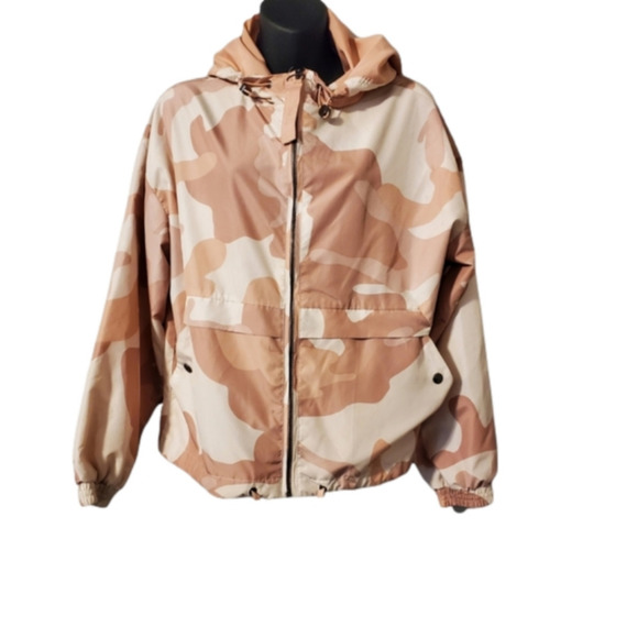 Light Pink Camo Windbreaker Sz Small - Picture 1 of 7